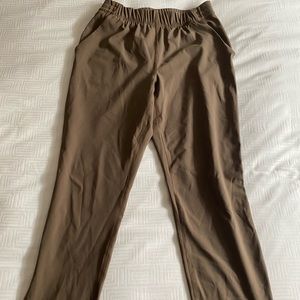 Aritzia The Group by Babaton Weekender Pant